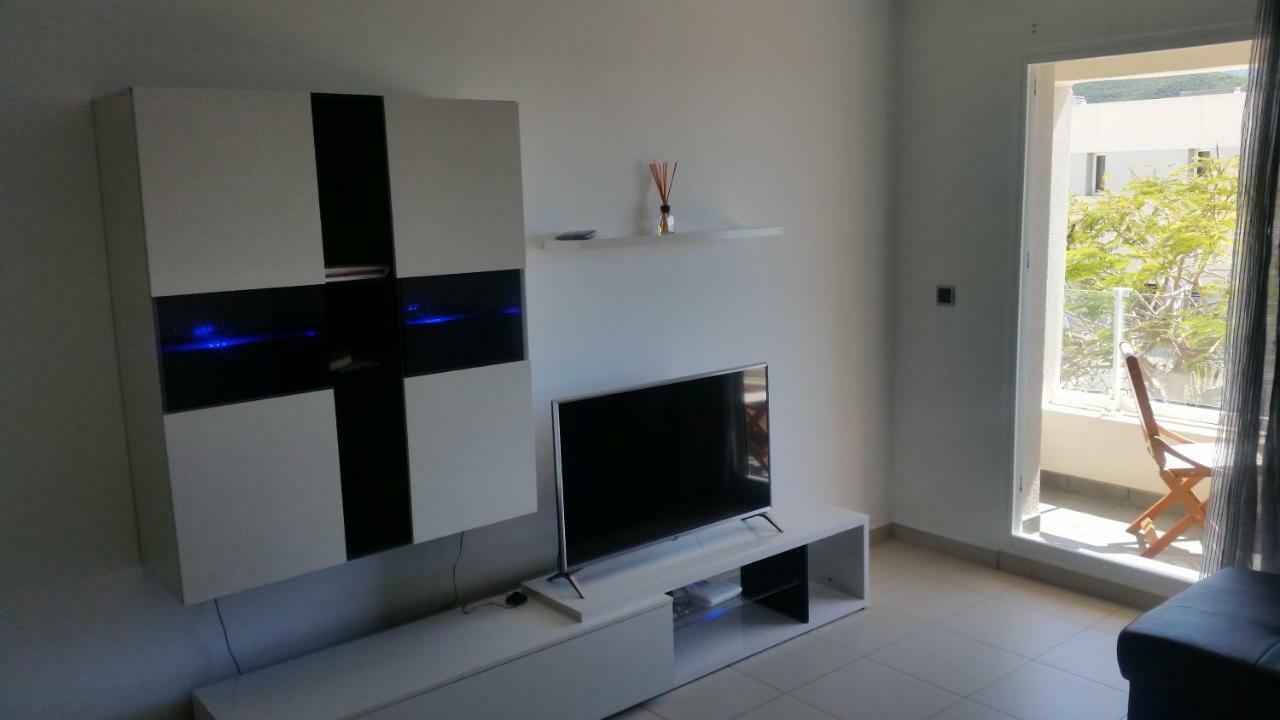 شقة El Rome Duplex أَغايتي المظهر الخارجي الصورة